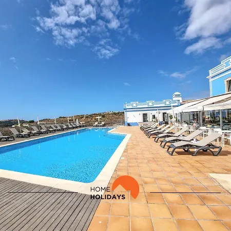 Lägenhet #176 Kid Friendly With Pool, High Speed Wifi, Ac